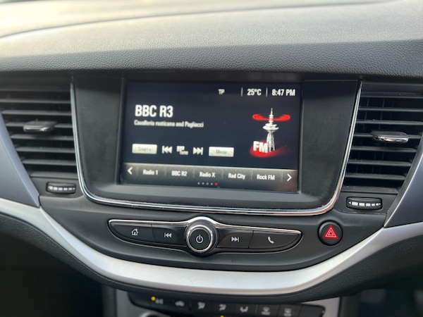 Used Vauxhall Astra 2017 for sale - 75646483: Photo 31