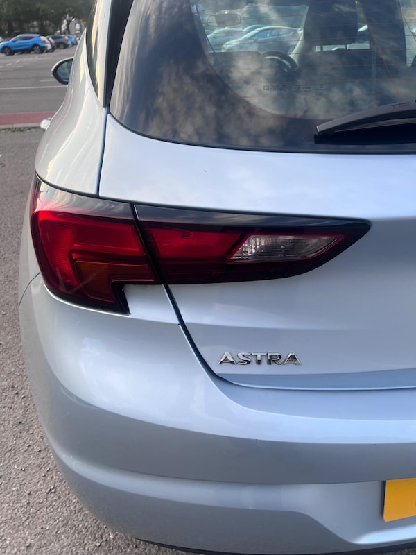 Used Vauxhall Astra 2017 for sale - 75646483: Photo 9