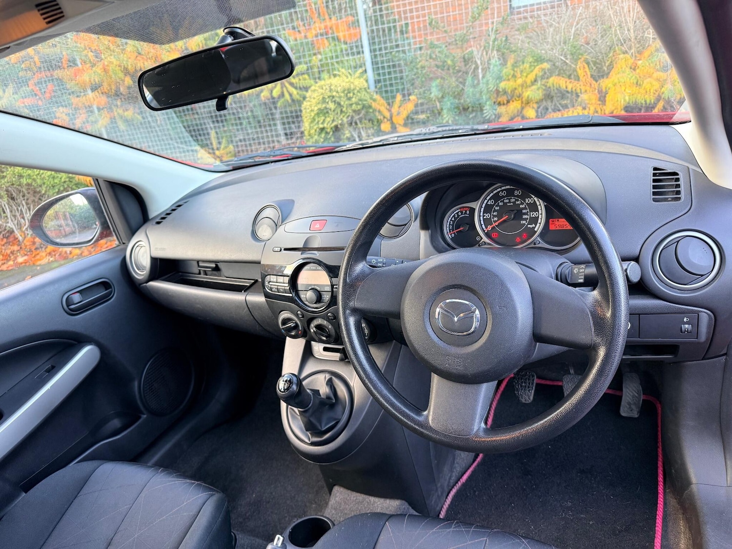 Used Mazda Mazda2 2013 for sale - 76701030: Photo 18