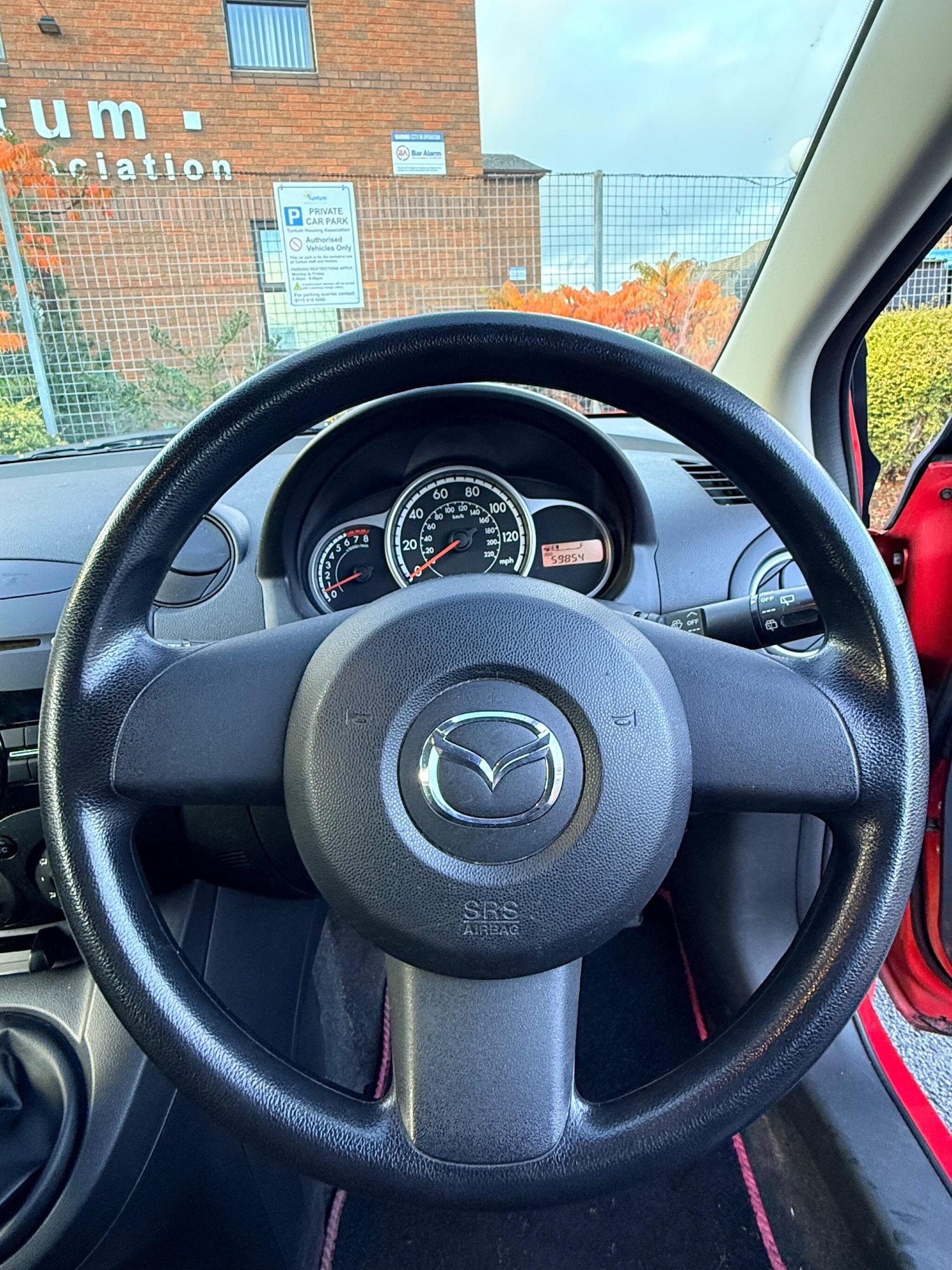 Used Mazda Mazda2 2013 for sale - 76701030: Photo 19