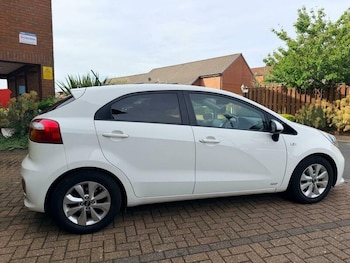 Used Kia Rio 2015 for sale - 78855323: Photo