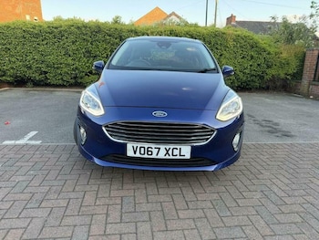 Used Ford Fiesta 2017 for sale - 78547918: Photo