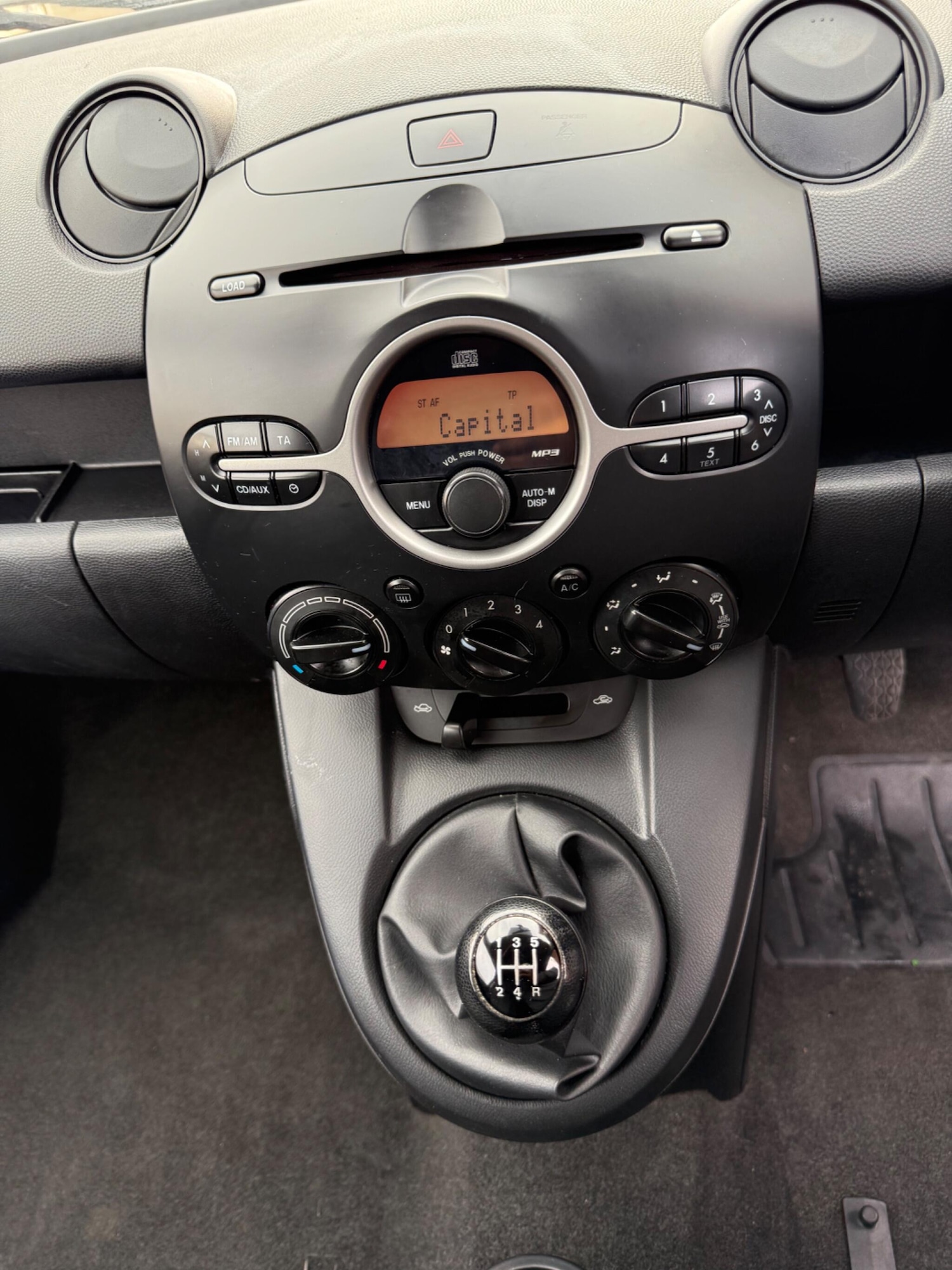 Used Mazda Mazda2 2009 for sale - 77633434: Photo 14