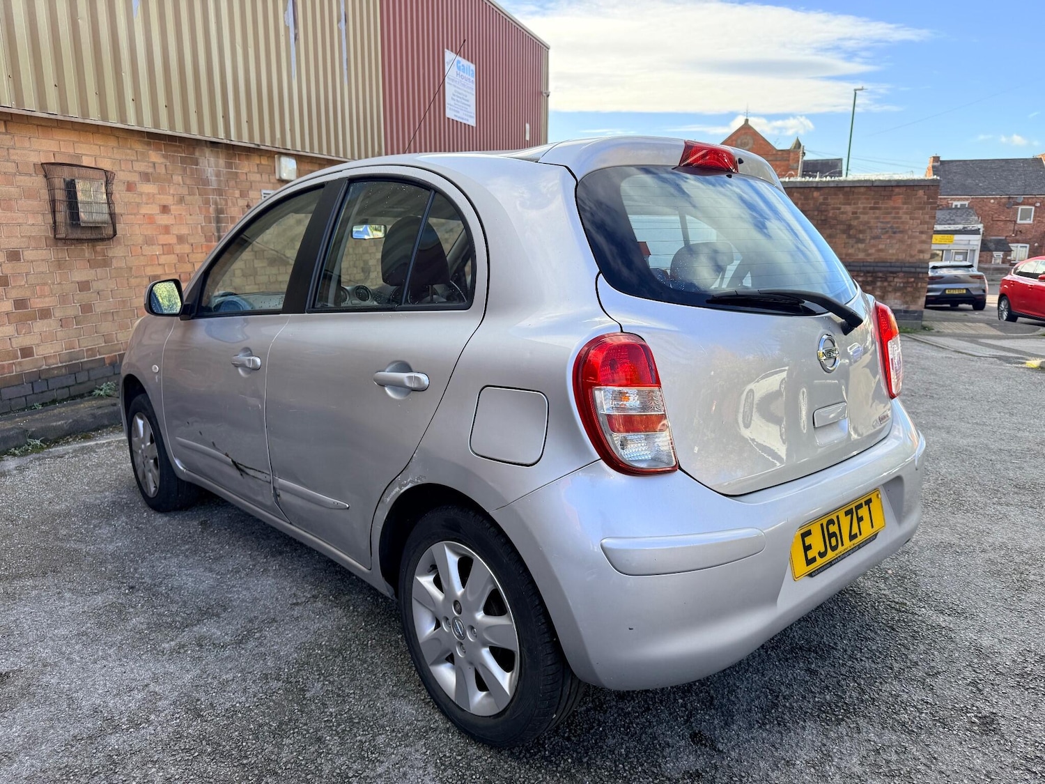 Used Nissan Micra 2011 for sale - 76703630: Photo 8