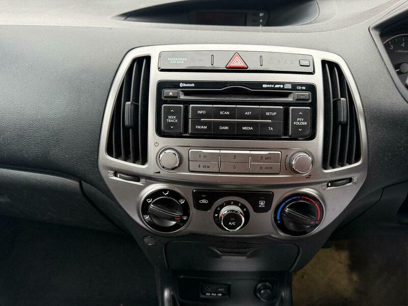 Used Hyundai i20 2014 for sale - 76703619: Photo 10