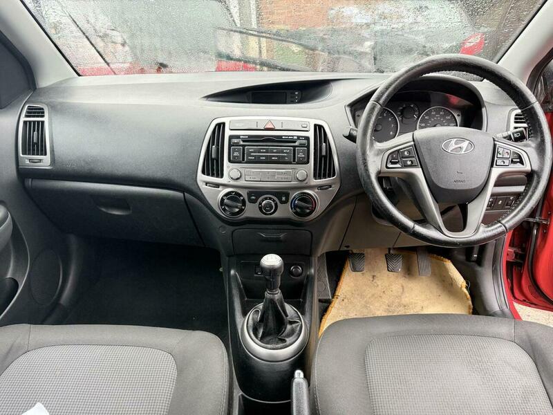 Used Hyundai i20 2014 for sale - 76703619: Photo 7