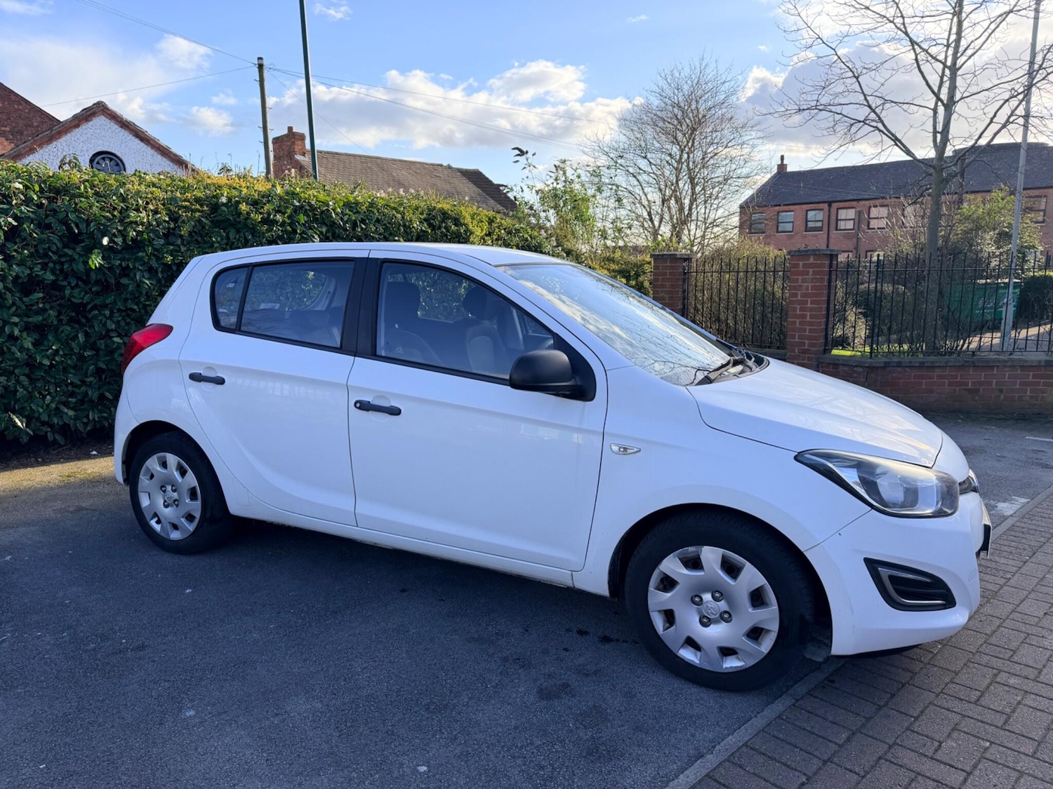 Used Hyundai i20 2013 for sale - 77882117: Photo 5