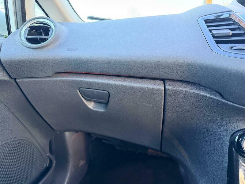 Used Ford Fiesta 2014 for sale - 77084358: Photo 41