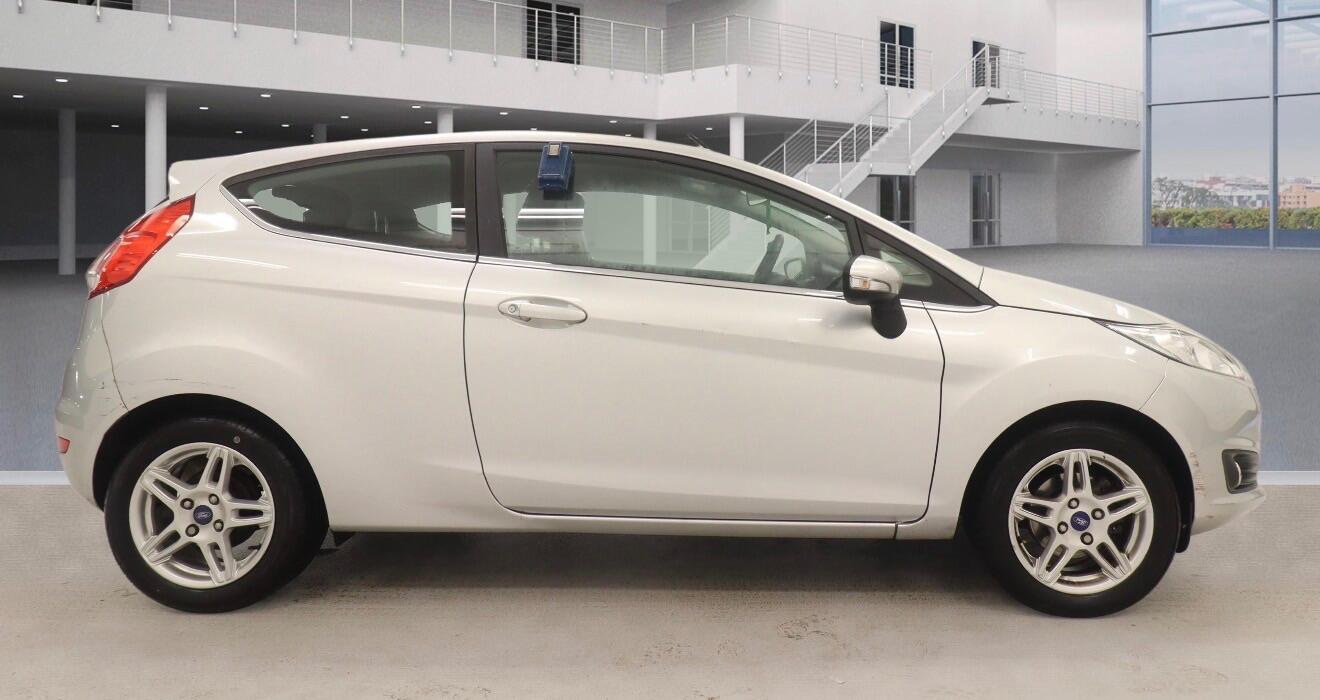 Used Ford Fiesta 2014 for sale - 77084358: Photo 5