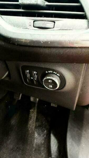 Used Vauxhall Corsa 2015 for sale - 77597913: Photo 12