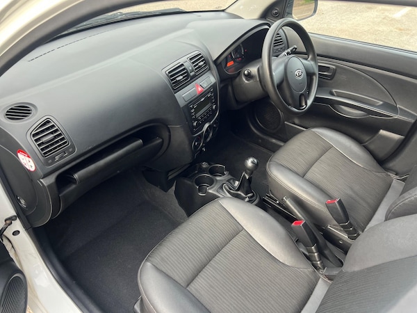 Used Kia Picanto 2010 for sale - 76239642: Photo 25