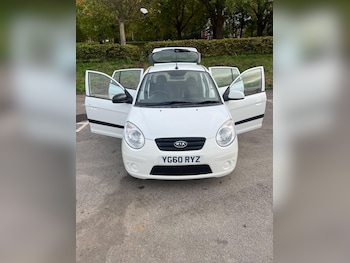 Used Kia Picanto 2010 for sale - 76239642: Photo 2