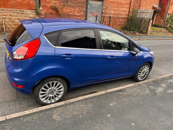 Used Ford Fiesta 2013 for sale - 76158978: Photo 11