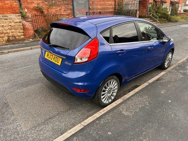 Used Ford Fiesta 2013 for sale - 76158978: Photo 12