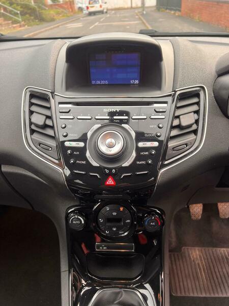 Used Ford Fiesta 2013 for sale - 76158978: Photo 40