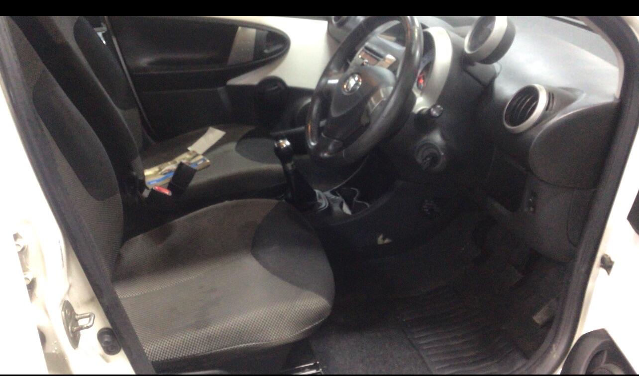 Used Toyota AYGO for sale - 77957060: Photo 9