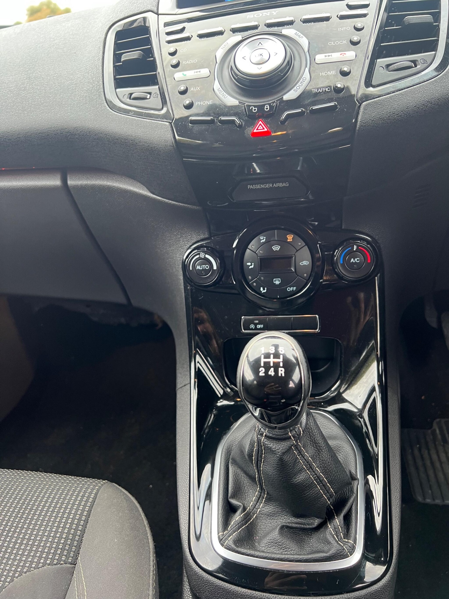 Used Ford Fiesta 2016 for sale - 76703624: Photo 13