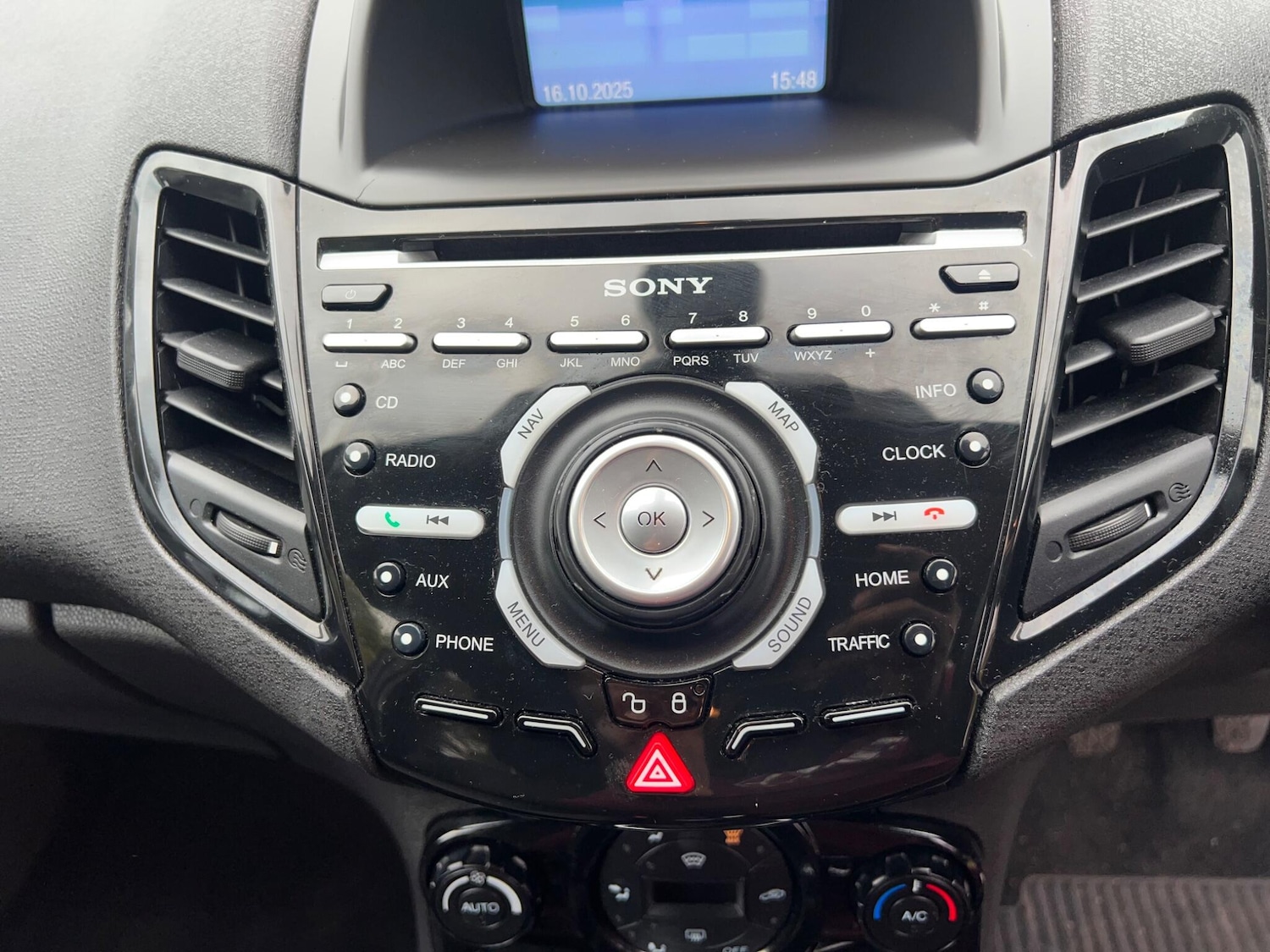 Used Ford Fiesta 2016 for sale - 76703624: Photo 41