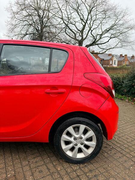 Used Hyundai i20 2014 for sale - 76886680: Photo 11