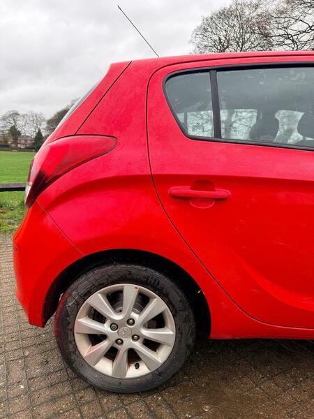 Used Hyundai i20 2014 for sale - 76886680: Photo 12