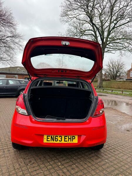 Used Hyundai i20 2014 for sale - 76886680: Photo 29