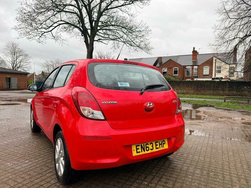 Used Hyundai i20 2014 for sale - 76886680: Photo 5