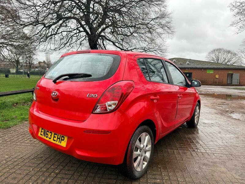 Used Hyundai i20 2014 for sale - 76886680: Photo 9