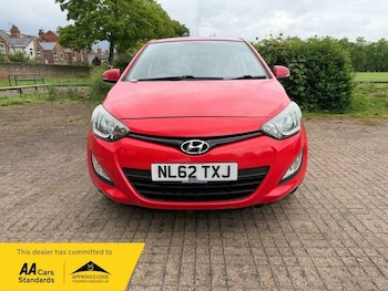 Used Hyundai i20 2012 for sale - 78853920: Photo