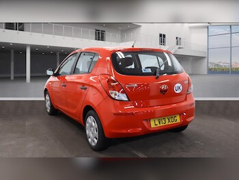 Used Hyundai i20 2013 for sale - 77358430: Photo