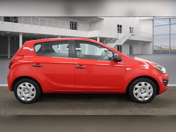 Used Hyundai i20 2013 for sale - 77358430: Photo