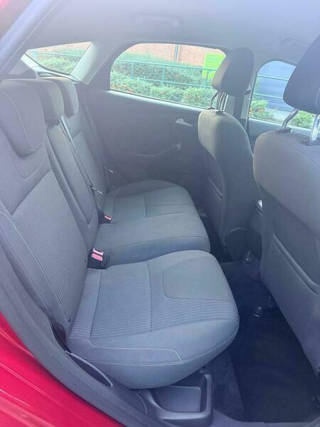Used Ford Focus 2013 for sale - 76701084: Photo 16