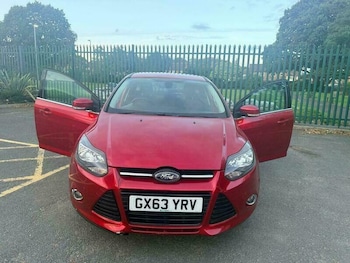 Used Ford Focus 2013 for sale - 76701084: Photo