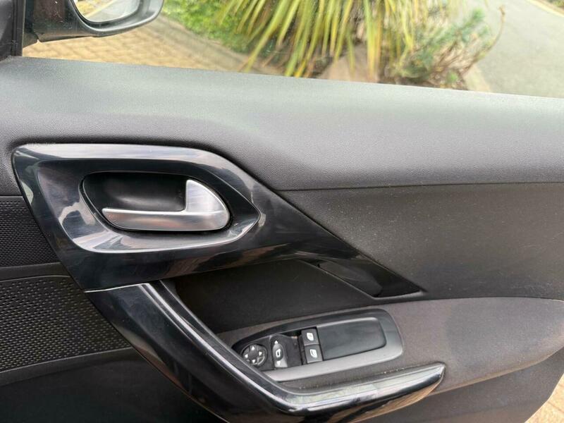 Used Peugeot 208 2014 for sale - 76703628: Photo 33