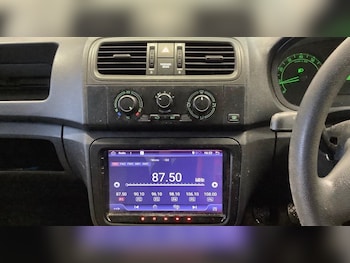 Used Skoda Fabia 2010 for sale - 77376610: Photo