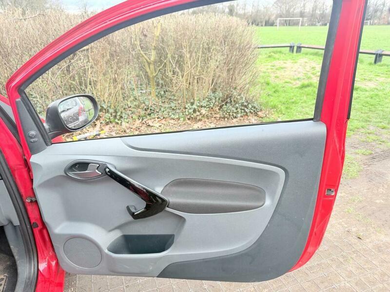 Used Ford Ka 2014 for sale - 77266827: Photo 26