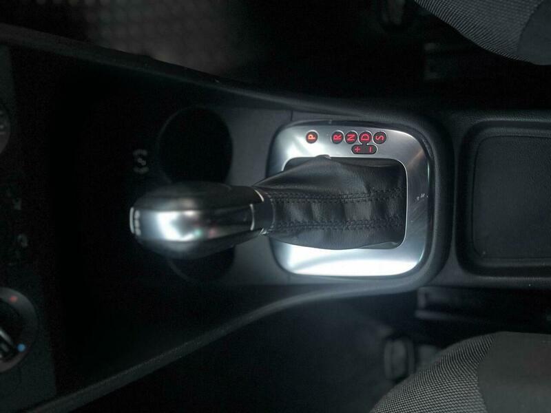 Used Volkswagen Polo 2012 for sale - 76975995: Photo 24