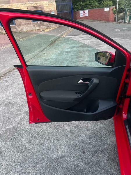 Used Volkswagen Polo 2012 for sale - 76975995: Photo 30