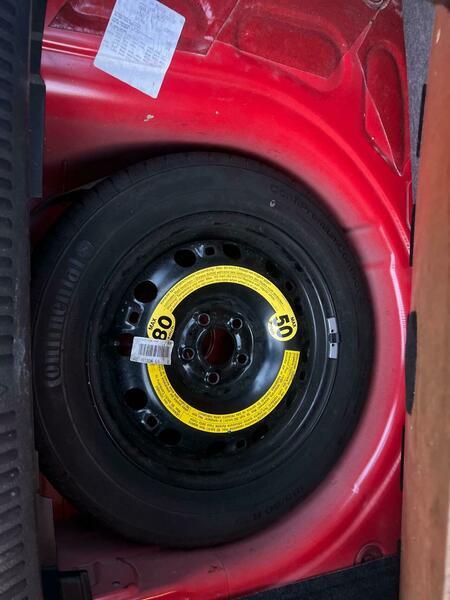 Used Volkswagen Polo 2012 for sale - 76975995: Photo 42