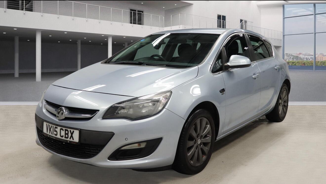 Used Vauxhall Astra 2015 for sale - 77574189: Photo 2