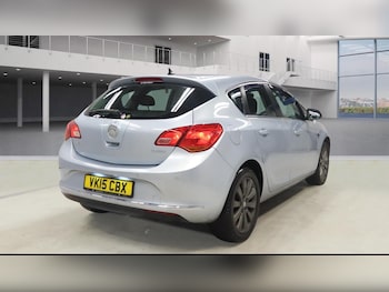 Used Vauxhall Astra 2015 for sale - 77574189: Photo