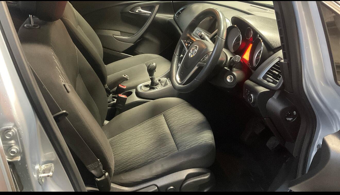 Used Vauxhall Astra 2015 for sale - 77574189: Photo 8