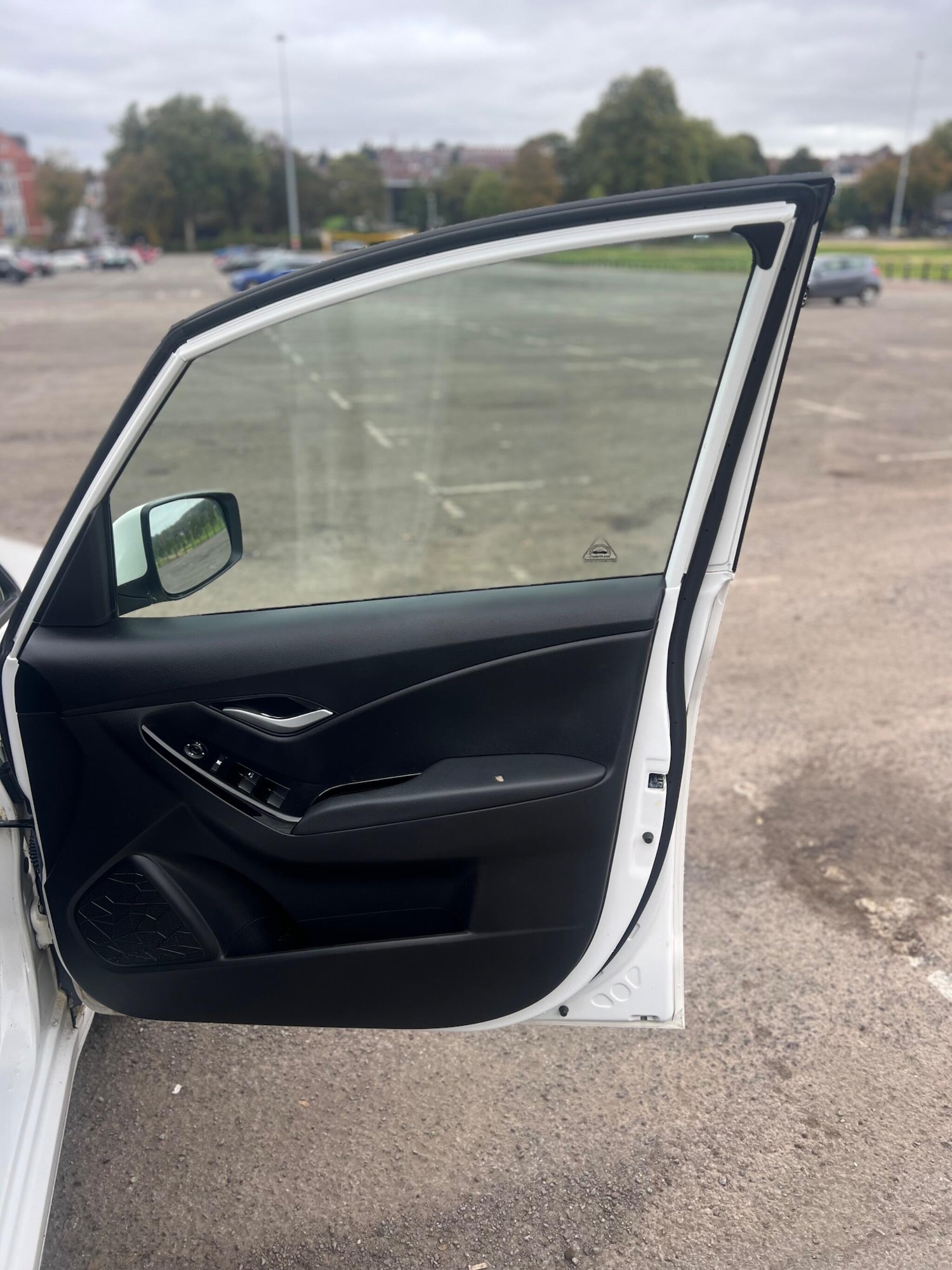 Used Hyundai Ix20 2013 for sale - 76703620: Photo 21