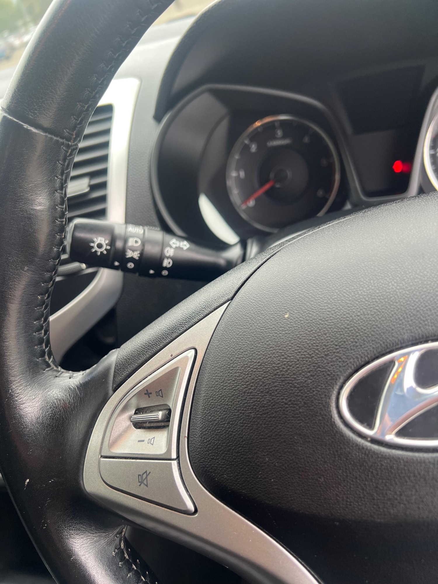 Used Hyundai Ix20 2013 for sale - 76703620: Photo 33