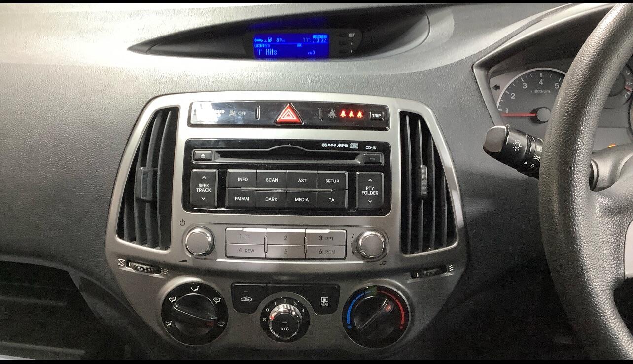 Used Hyundai i20 2014 for sale - 77029150: Photo 4