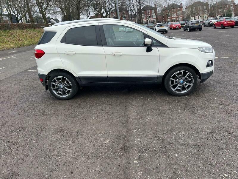 Used Ford Ecosport 2015 for sale - 77386815: Photo 16