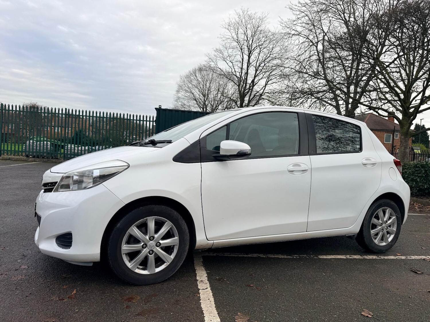 Used Toyota Yaris 2013 for sale - 76824204: Photo 10