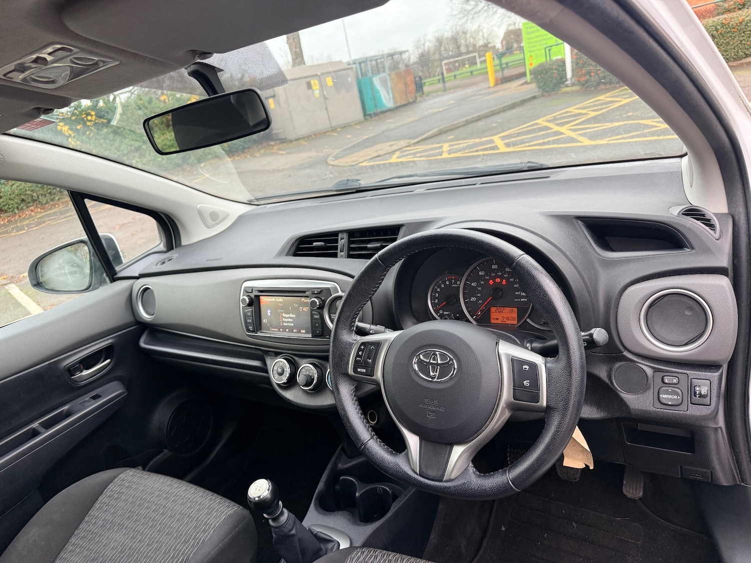 Used Toyota Yaris 2013 for sale - 76824204: Photo 18