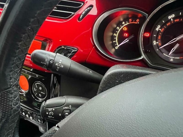 Used Citroen DS3 2013 for sale - 76260355: Photo 28