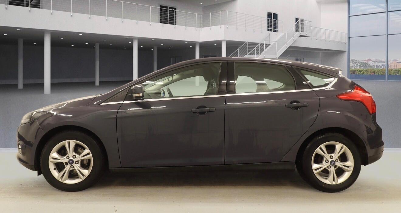 Used Ford Focus 2013 for sale - 77769543: Photo 4