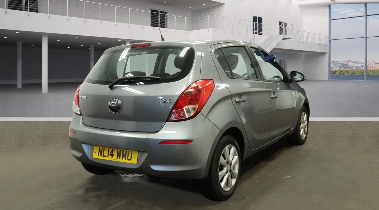 Used Hyundai i20 for sale - 77537373: Photo 4